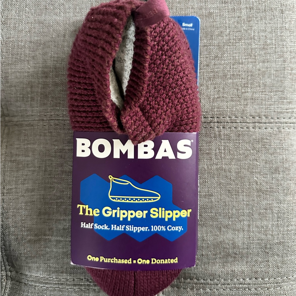 Bombas Gripper Slippers - small - maroon